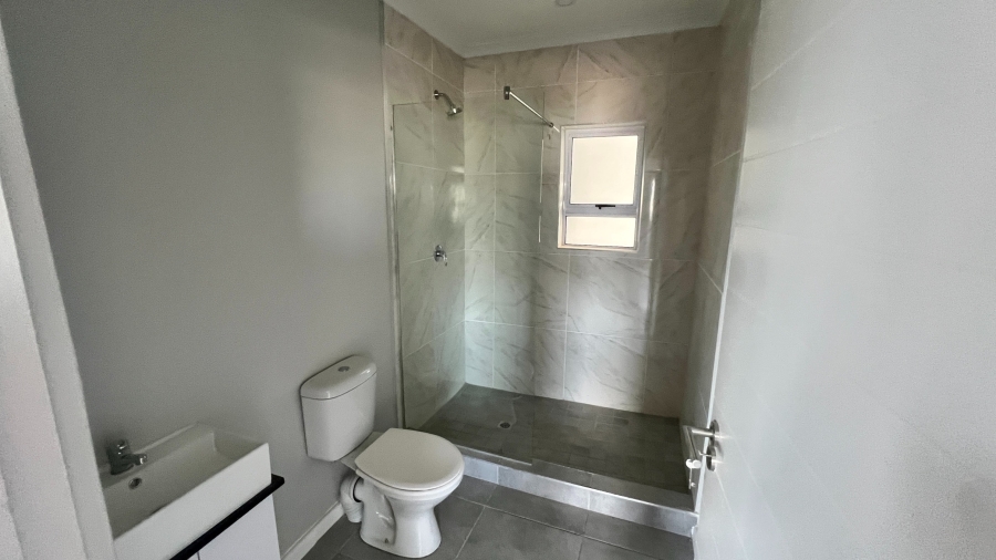 2 Bedroom Property for Sale in Table View Western Cape